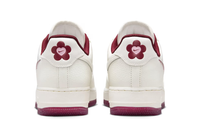 Air Force 1 Low Valentine's Day 2023 | איירפורס נמוכות