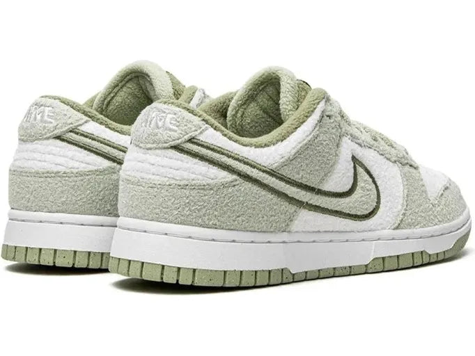 Dunk Low Se Fleece Green | דאנק נמוכות - SneakeSpot
