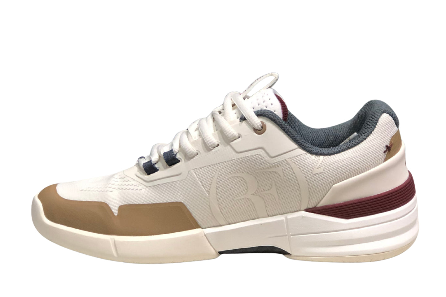 On The Roger Rro Running | און קלאוד