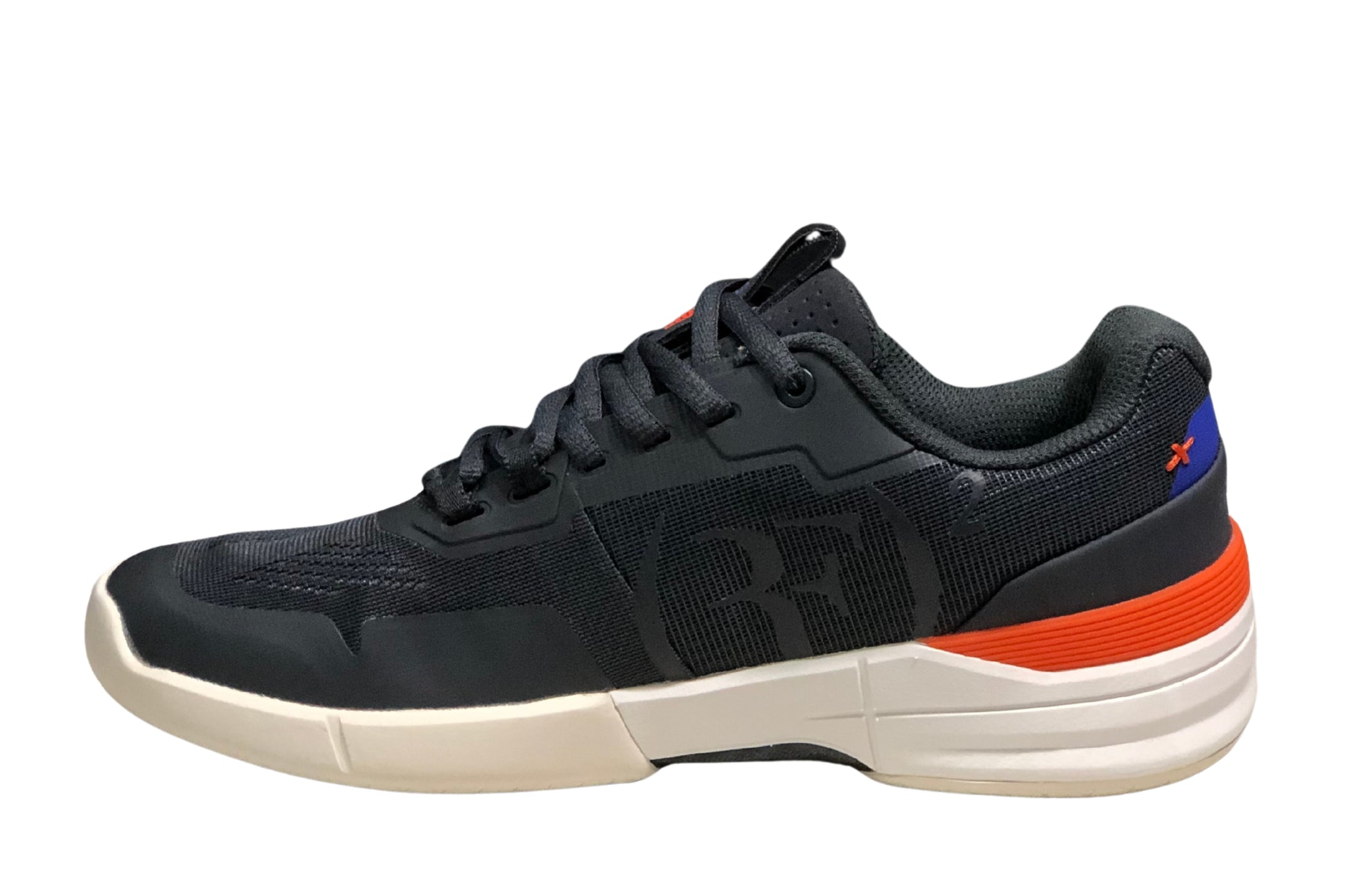 On The Roger Rro Running | און קלאוד