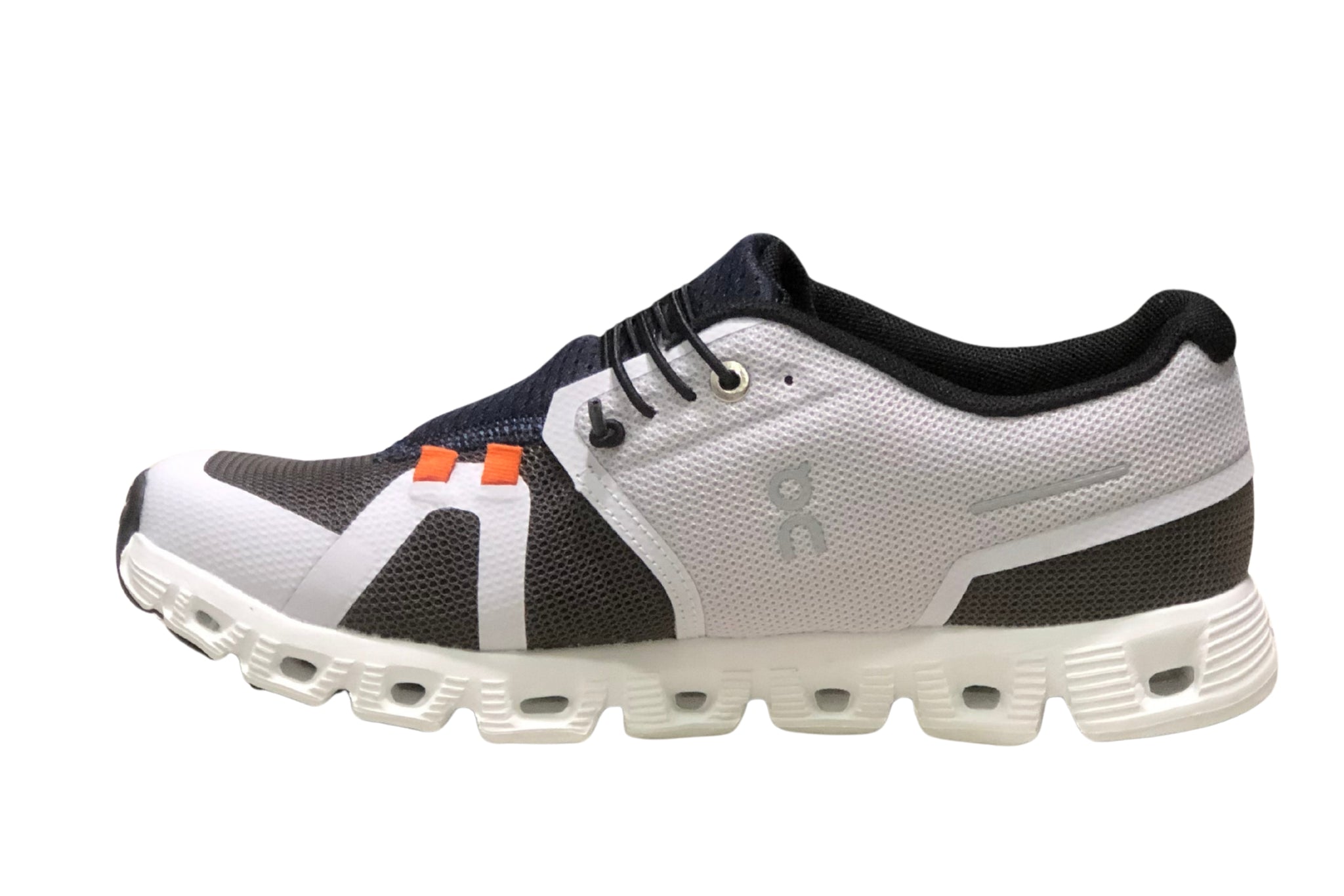 On Cloud 5 Running | און קלאוד