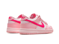 Dunk Low Triple Pink  |  דאנק נמוכות