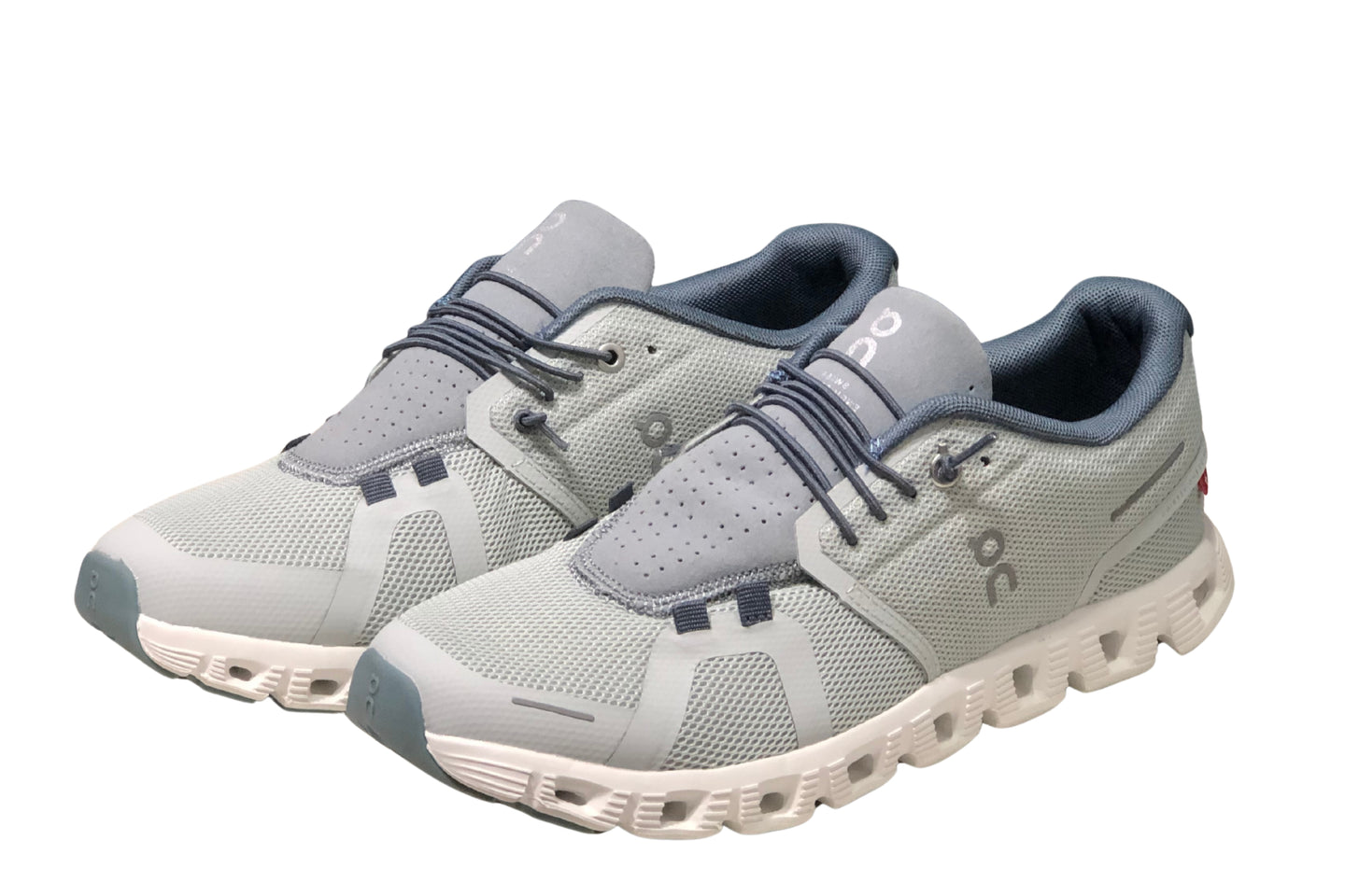 On Cloud 5 Running | און קלאוד