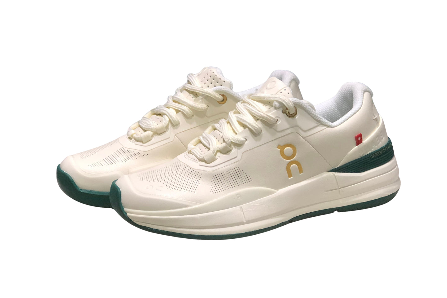 On The Roger Rro Running | און קלאוד