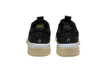 On The Roger Rro Running | און קלאוד