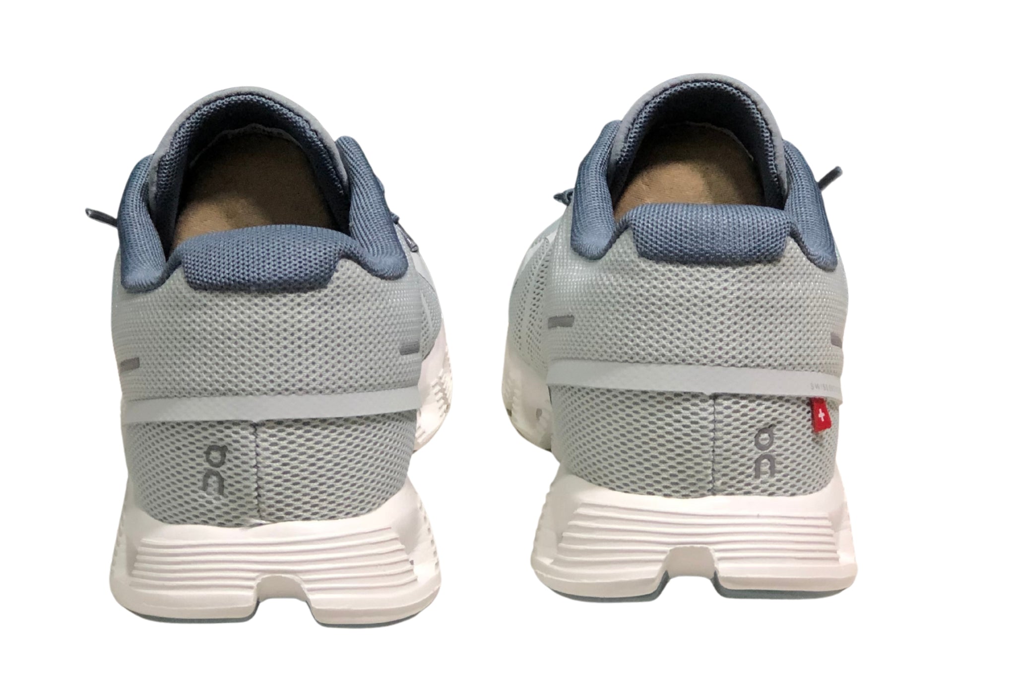 On Cloud 5 Running | און קלאוד