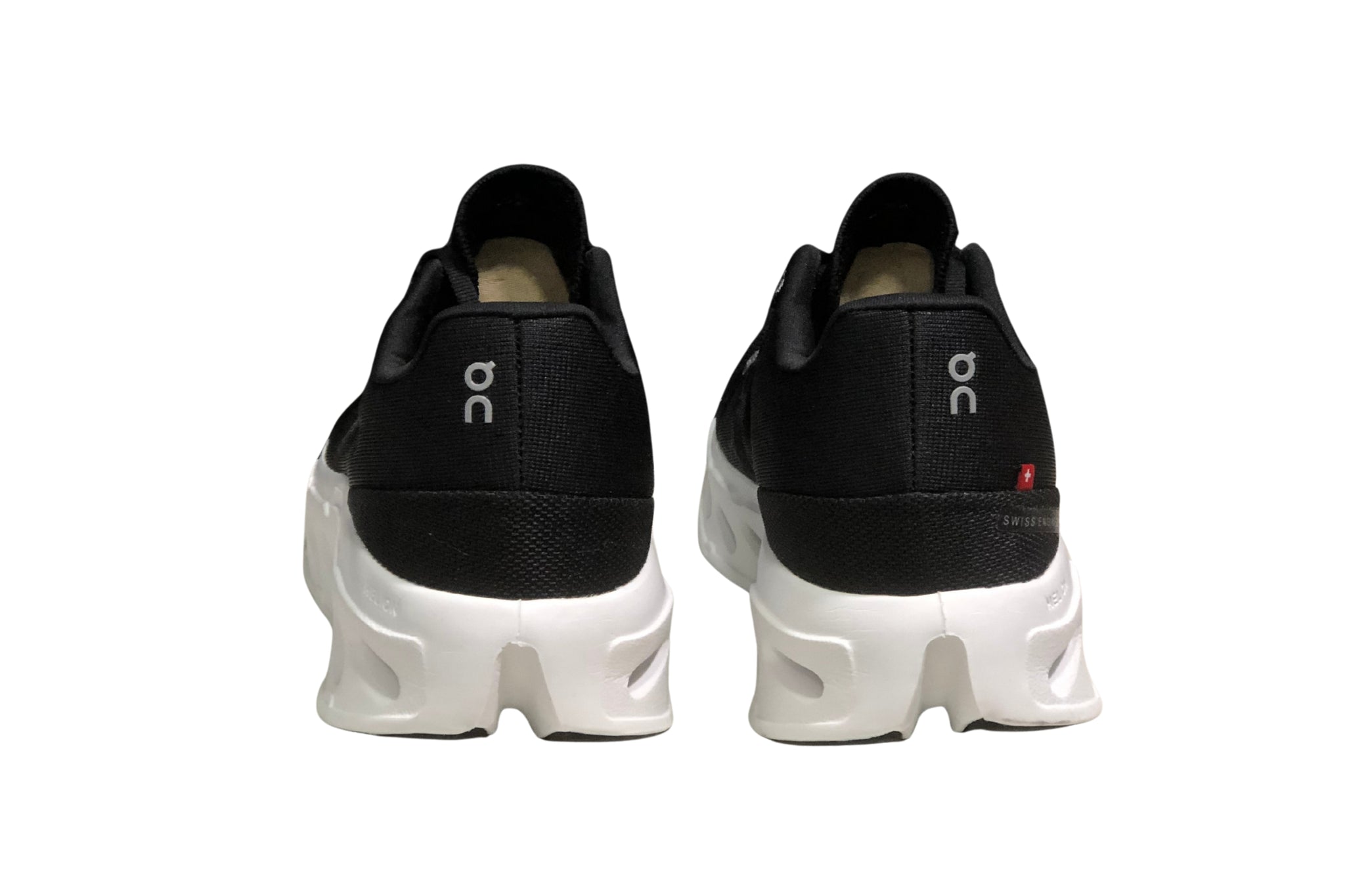 On Cloudeclipse Running | און קלאוד