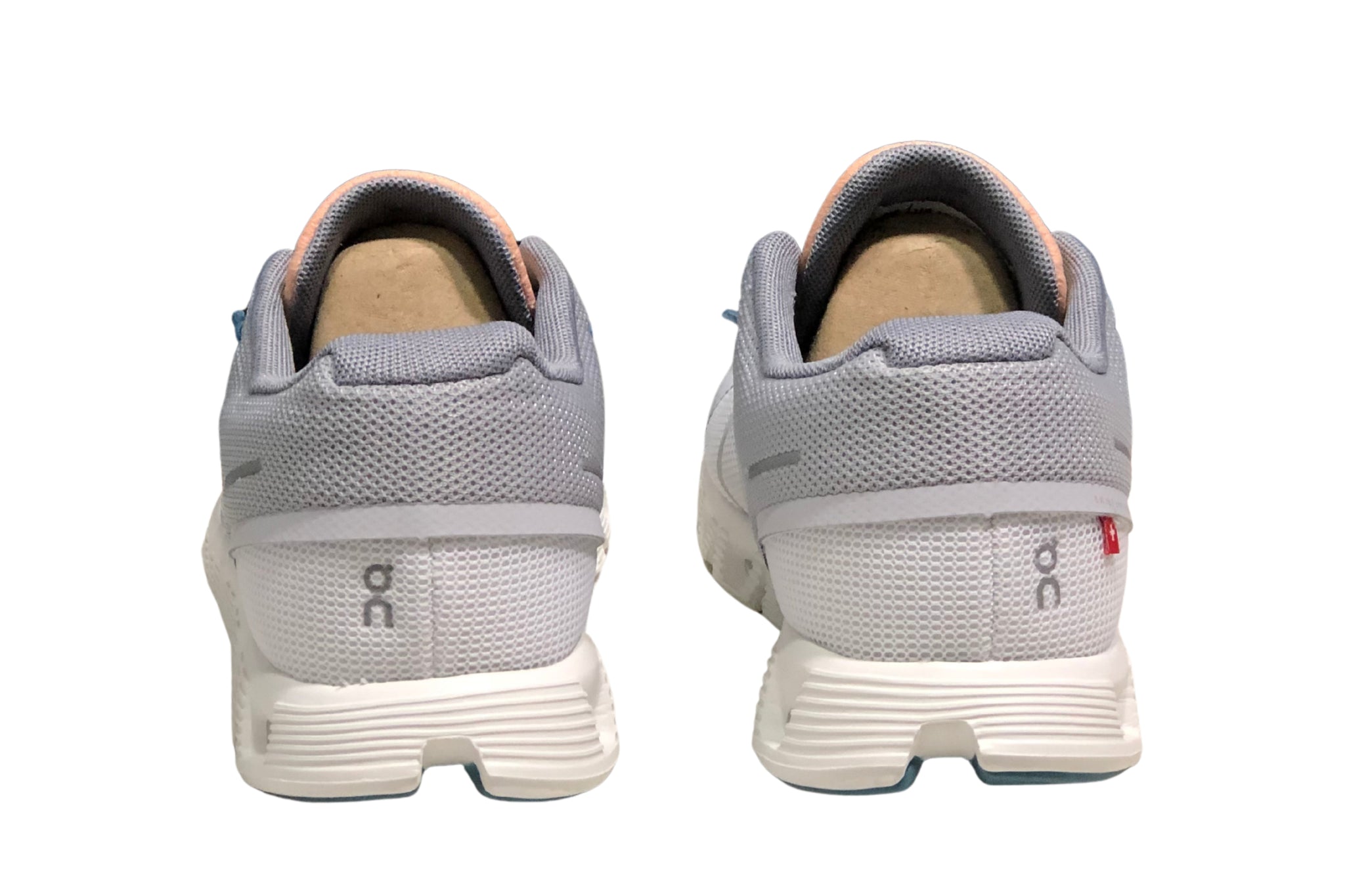 On Cloud 5 Running | און קלאוד