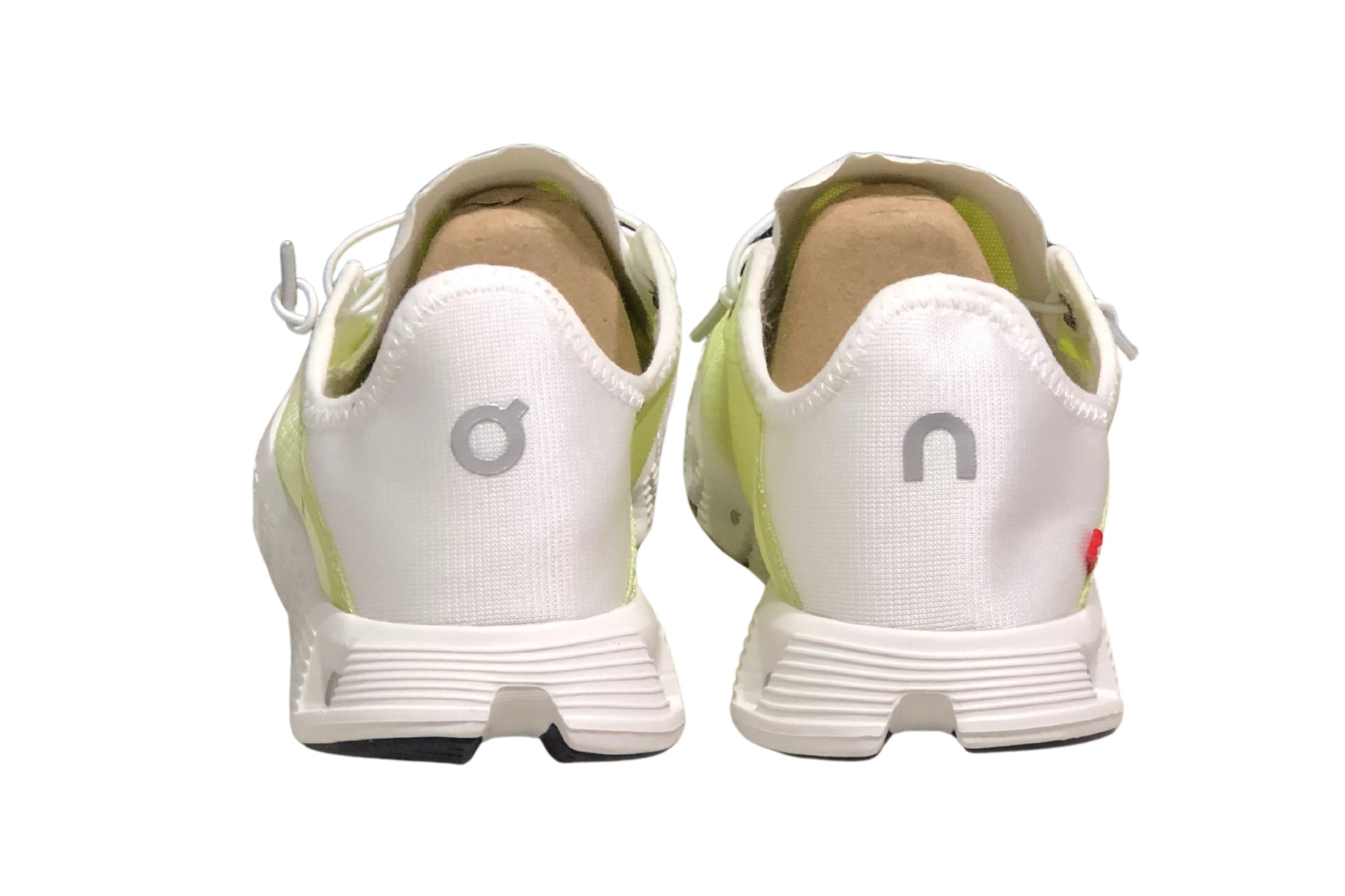 On Cloud 5 Running | און קלאוד