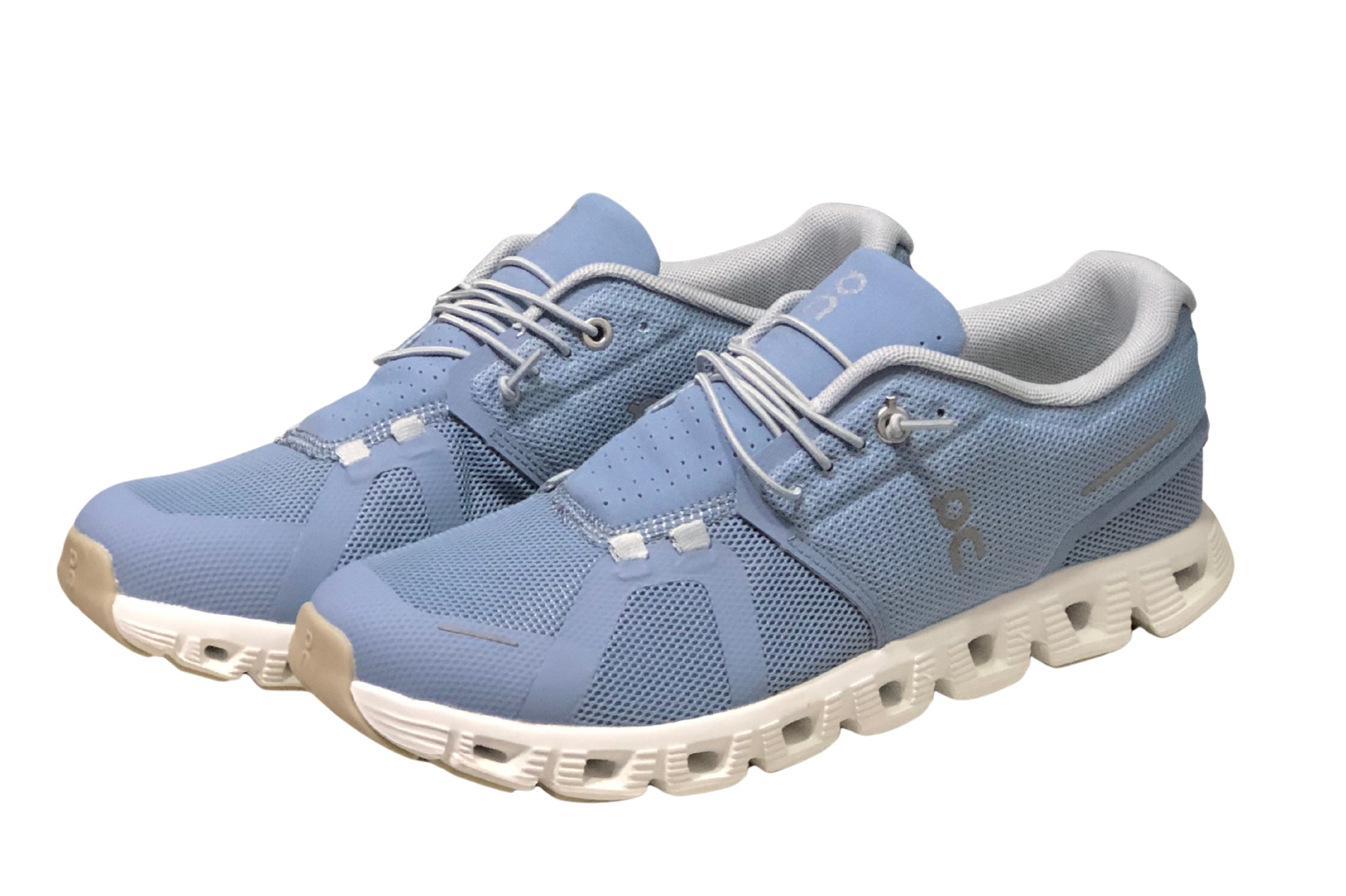 On Cloud 5 Running | און קלאוד