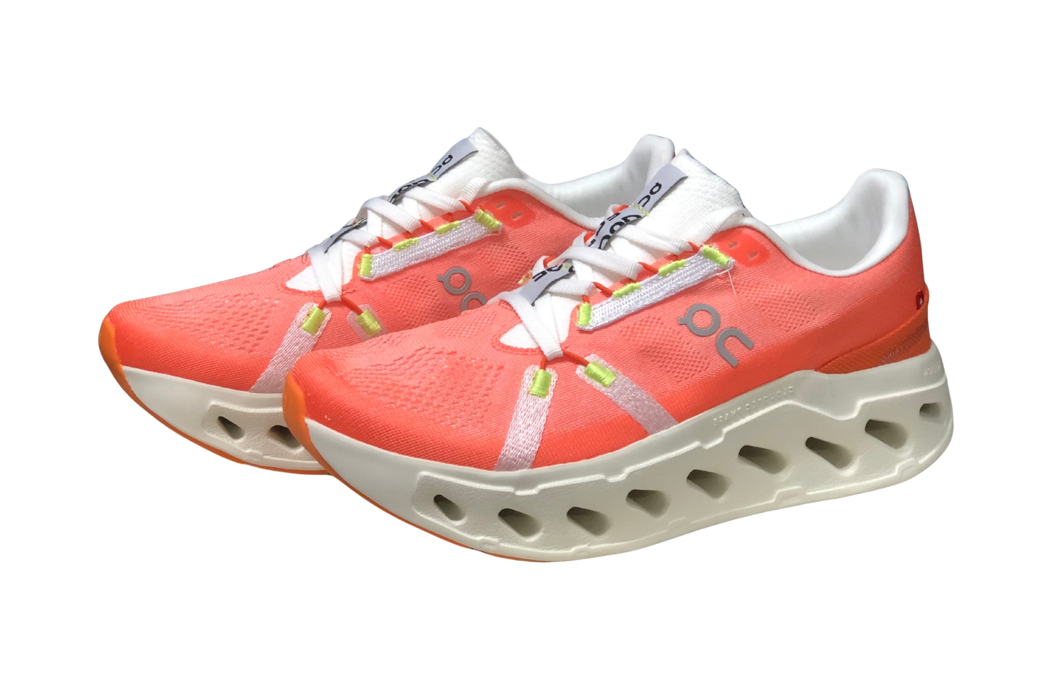 On Cloudeclipse Running | און קלאוד