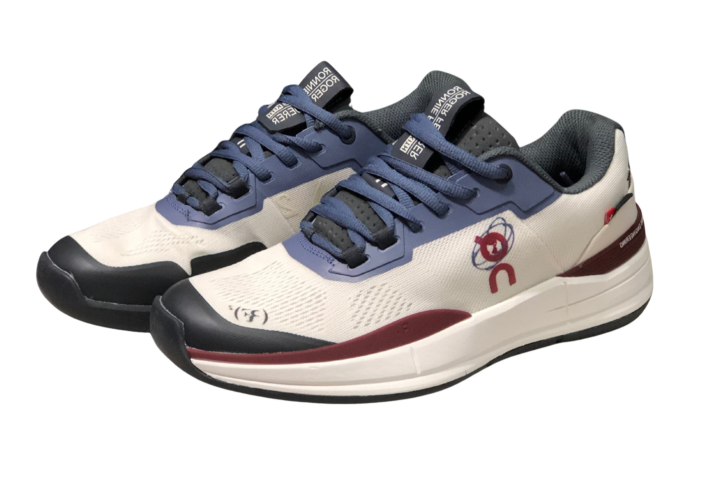 On The Roger Rro Running | און קלאוד