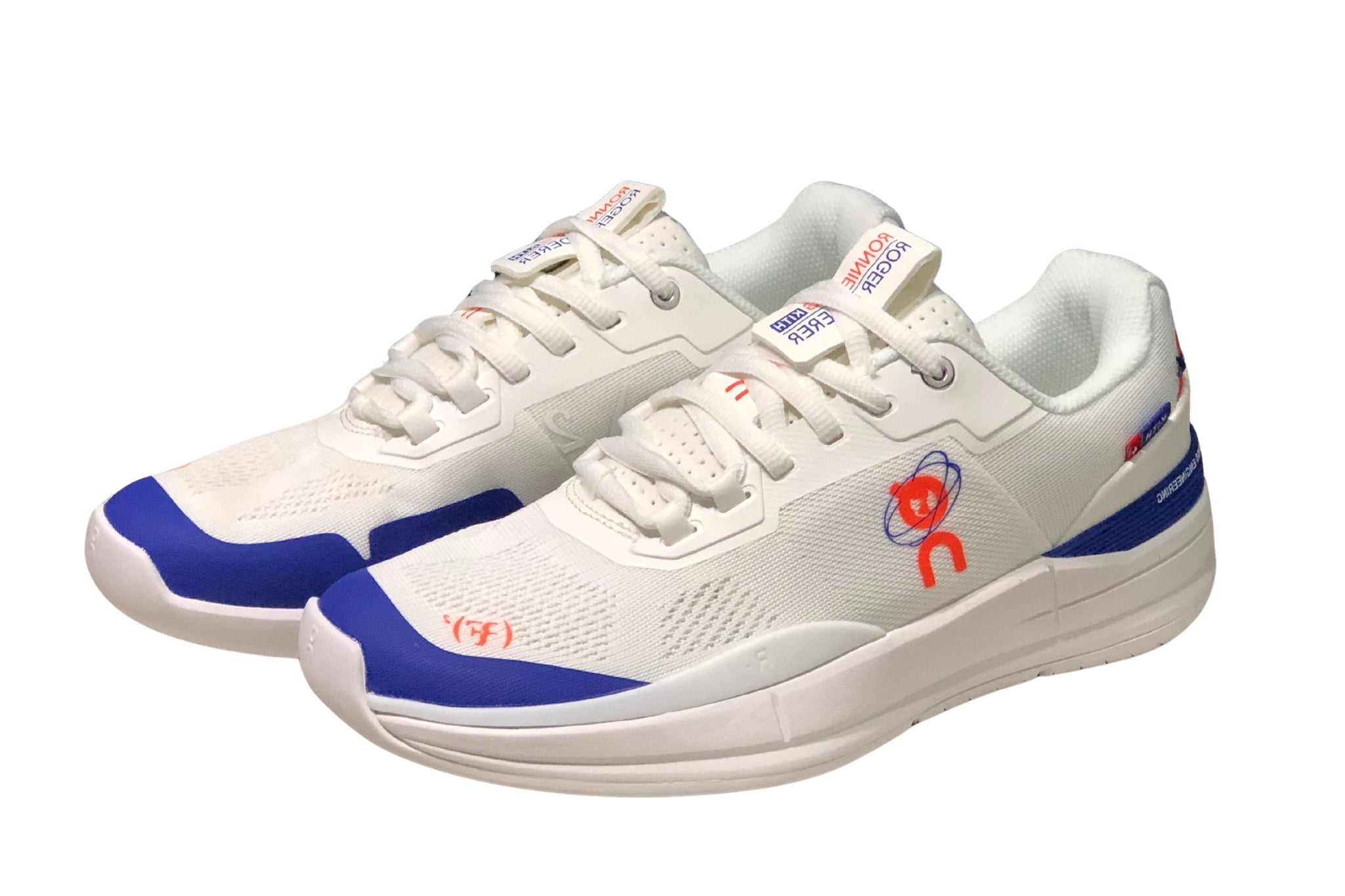 On The Roger Rro Running | און קלאוד