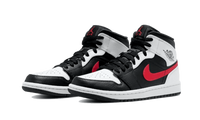 Air Jordan 1 Mid Black Chile Red White | ג'ורדן 1 מיד