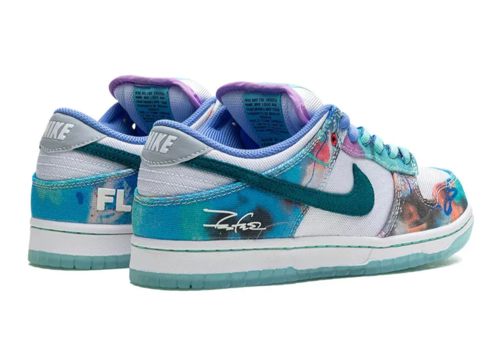 Dunk Low SB Futura Laboratories Bleached Aqua | דאנק נמוכות