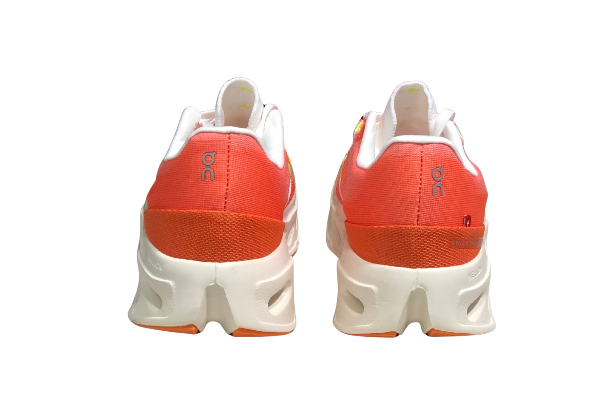 On Cloudeclipse Running | און קלאוד