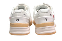 On The Roger Rro Running | און קלאוד