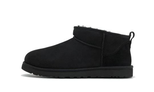 UGG CLASSIC ULTRA MINI BOOT BLACK | מגפי אגג