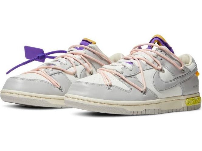 Dunk Low Off-White Lot 24 | דאנק נמוכות