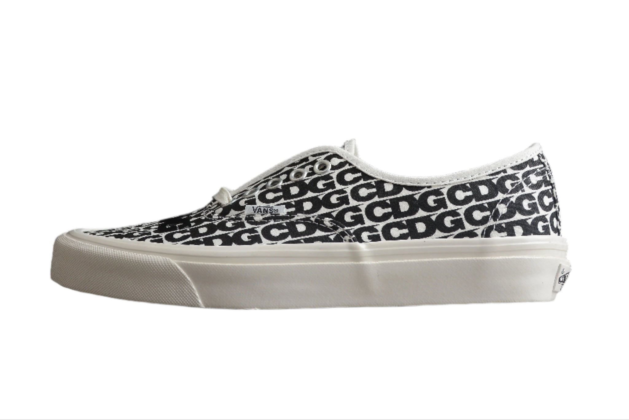 Vans Comme des Garcons x Vans Authentic CDG Logo | ואנס