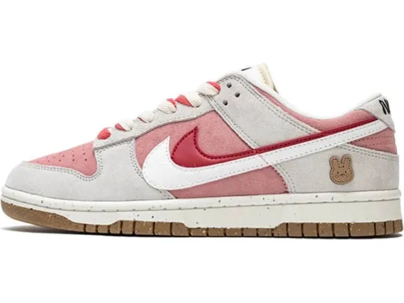 Dunk Low SE '85' Pink Rabbit Bunny Cookies | דאנק נמוכות