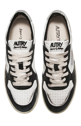 Autry Medalist Super Vintage Low Black | נעלי אוטרי