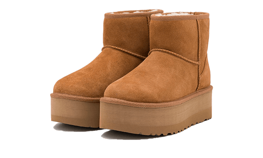 UGG CLASSIC MINI PLATFORM BOOT CHESTNUT | מגפי אגג