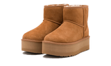 UGG CLASSIC MINI PLATFORM BOOT CHESTNUT | מגפי אגג