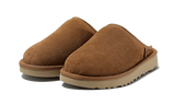 UGG CLASSIC SLIP-ON CHESTNUT | כפכפי אגג