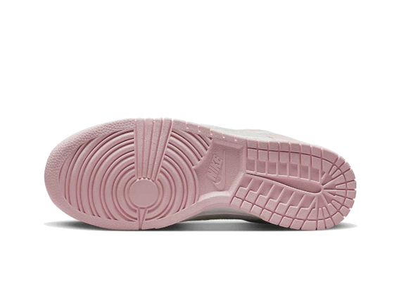 Dunk Low Lx Pink Foam | דאנק נמוכות