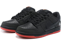 Outlet Dunk Low SB Black Pigeon | דאנק נמוכות אאוטלט