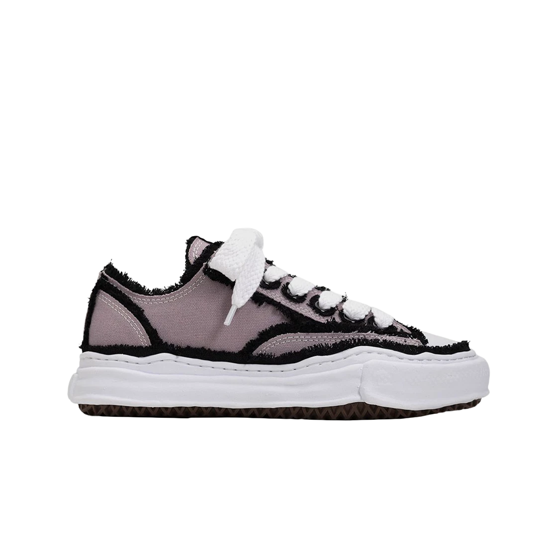 Maison Mihara Yasuhiro Gray Peterson | מייסון מיהרה יאסוהירו